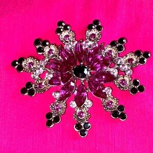 Vintage Jaclyn Smith Purple Pink & Silver Floral Starburst Statement Brooch VGC